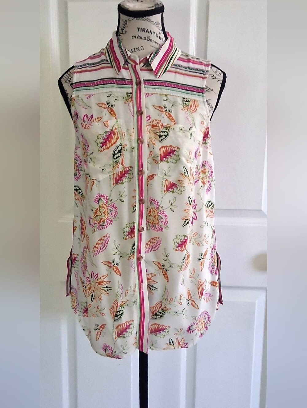 Anthropologie Akemi + Kin Floral Striped Sleeveless Blouse Small